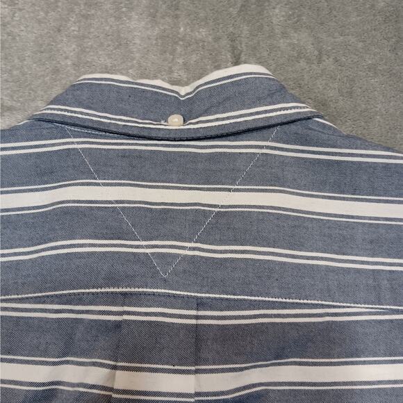 Tommy‎ Hilfiger Men's Button Down Shirt Size Medium Classic Fit Button Collar - Picture 13 of 13